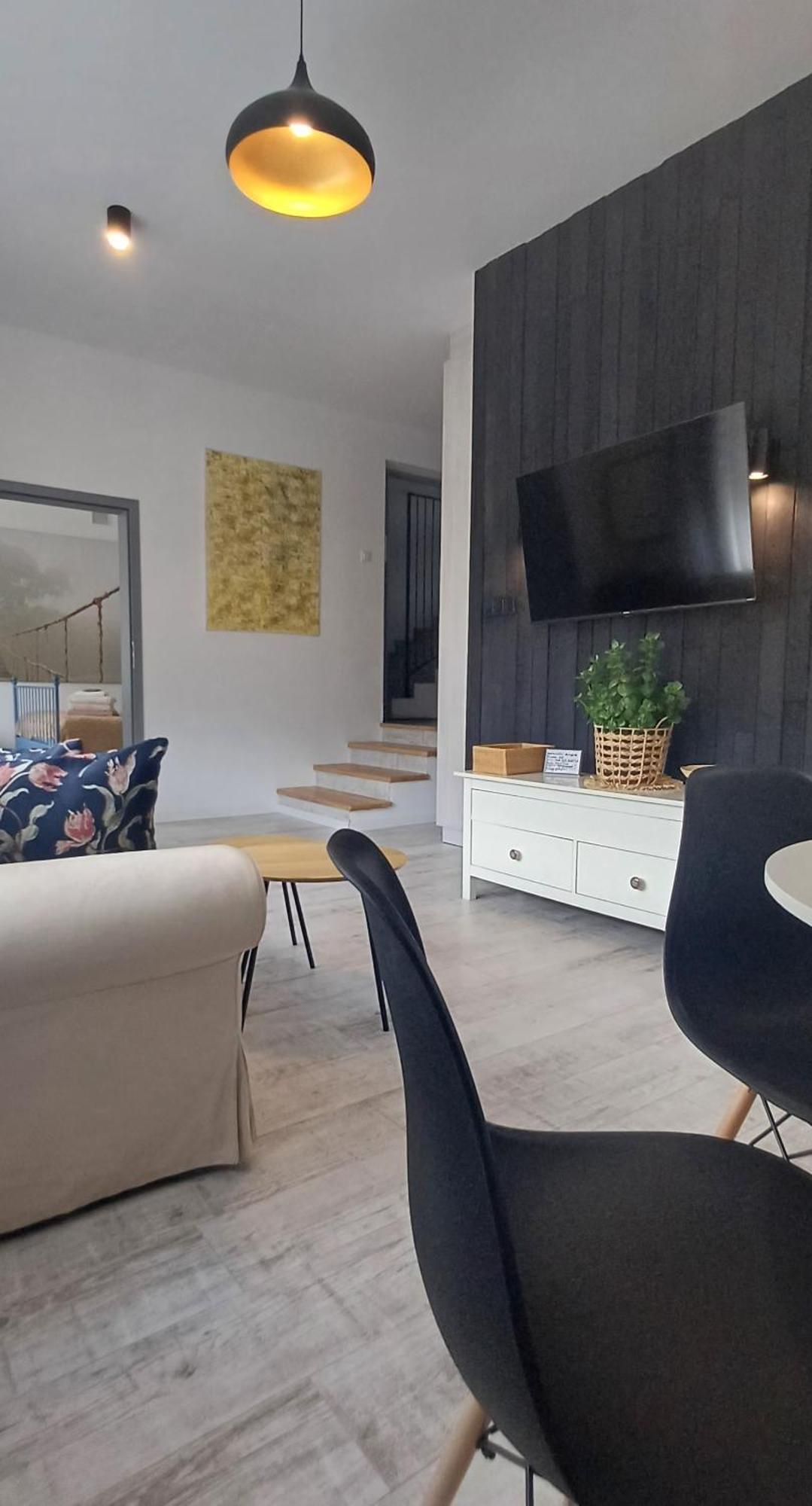 אוסטריצקי דולנה Apartament Fajny Kat מראה חיצוני תמונה